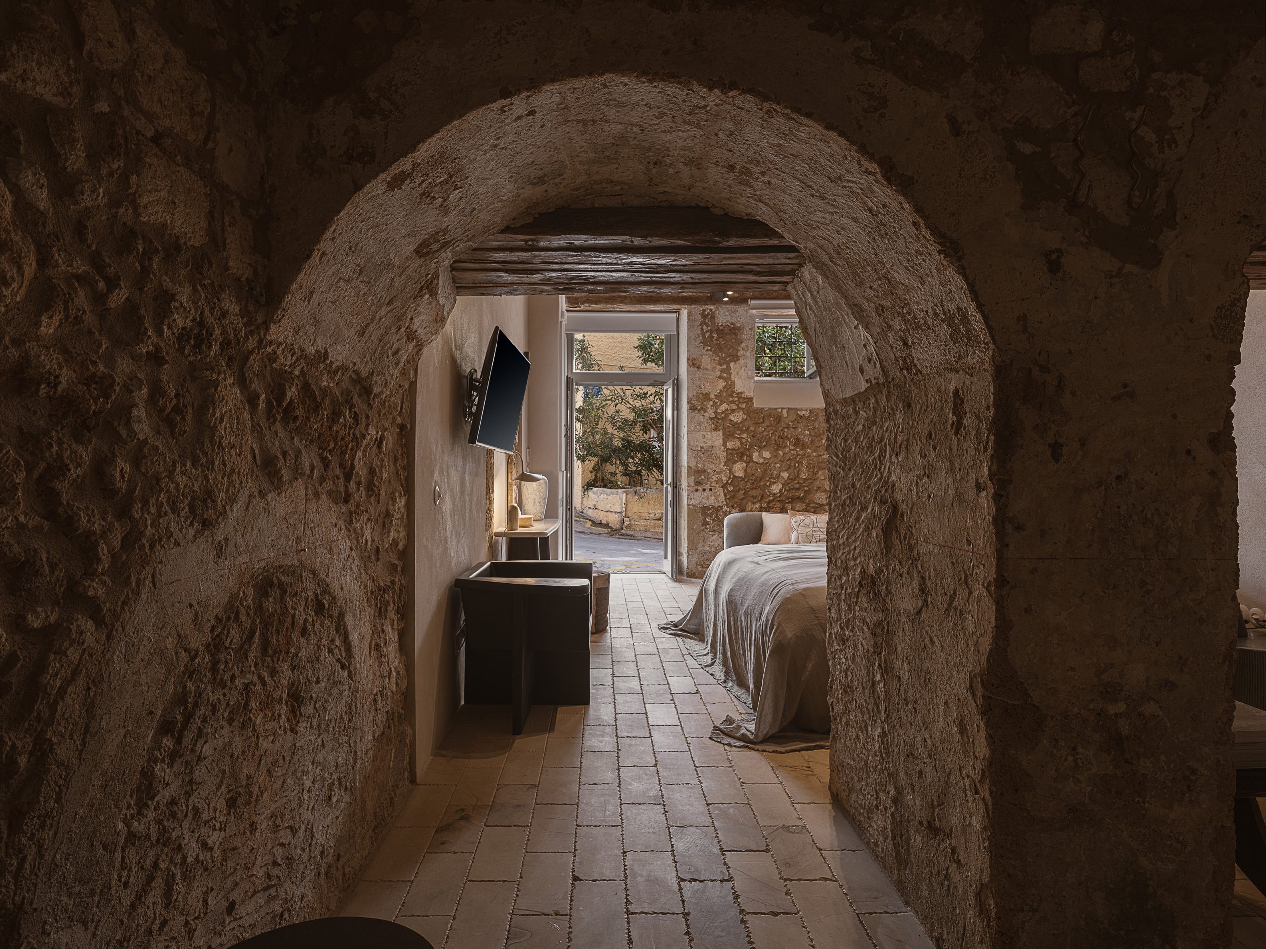 Aisha Hotel
