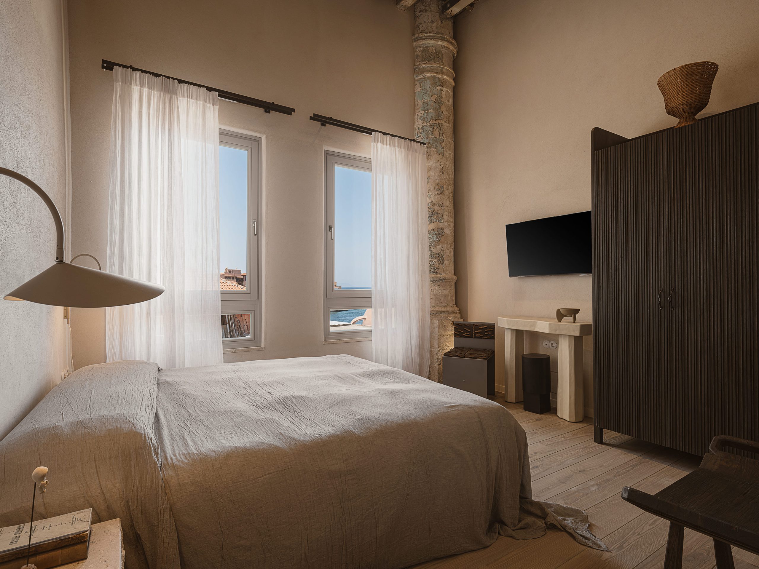 Aisha Hotel